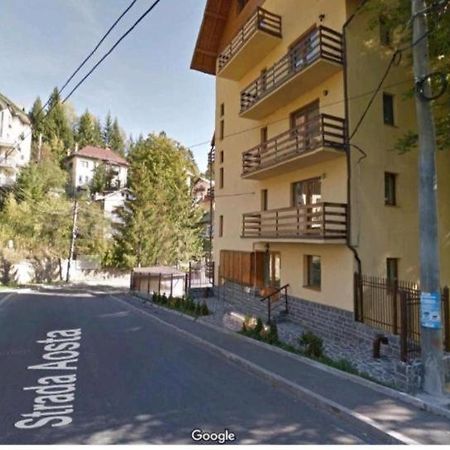 Ferienwohnung Apartament Aosta Central Sinaia Exterior foto